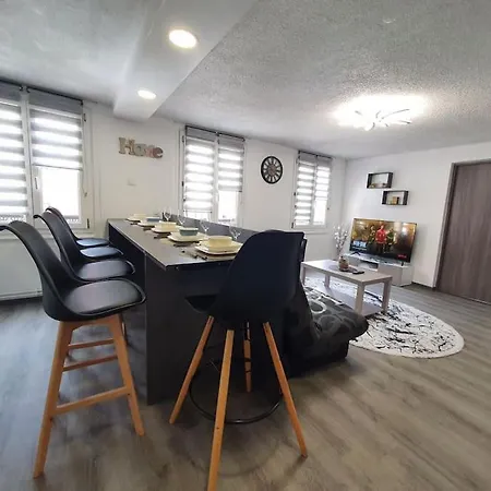 - 1 - Moderne 5 Pers T3 73m2 *